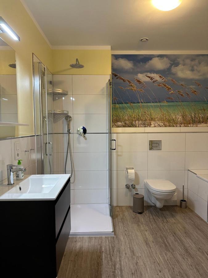 Am Kleinen Muehlenteich - Zentrale Ruhige Lage Mit Parkplatz Und Fahrraedern Apartment Flensburg Exterior photo